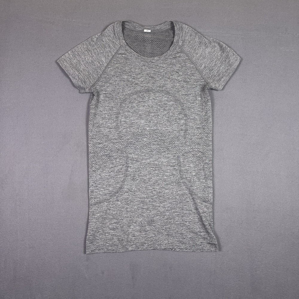 Lululemon Swiftly Tech Short Sleeve Crew Shirt Gray Activewear Top Sz 4